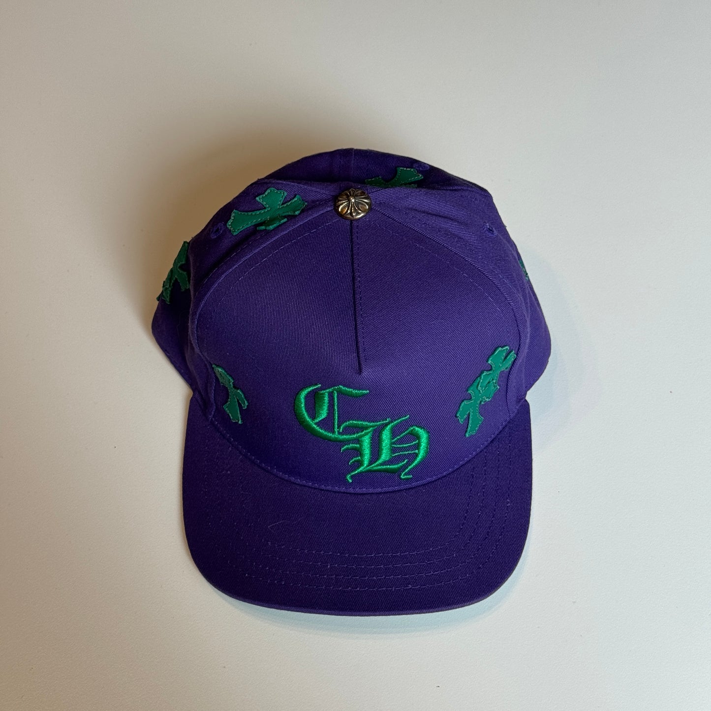 CHROME HEARTS Cemetery Cross Patch Trucker Cap Purple