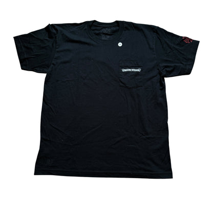 CHROME HEARTS Nyc Exclusive Red Scroll Label Cross Short Sleeve Tee