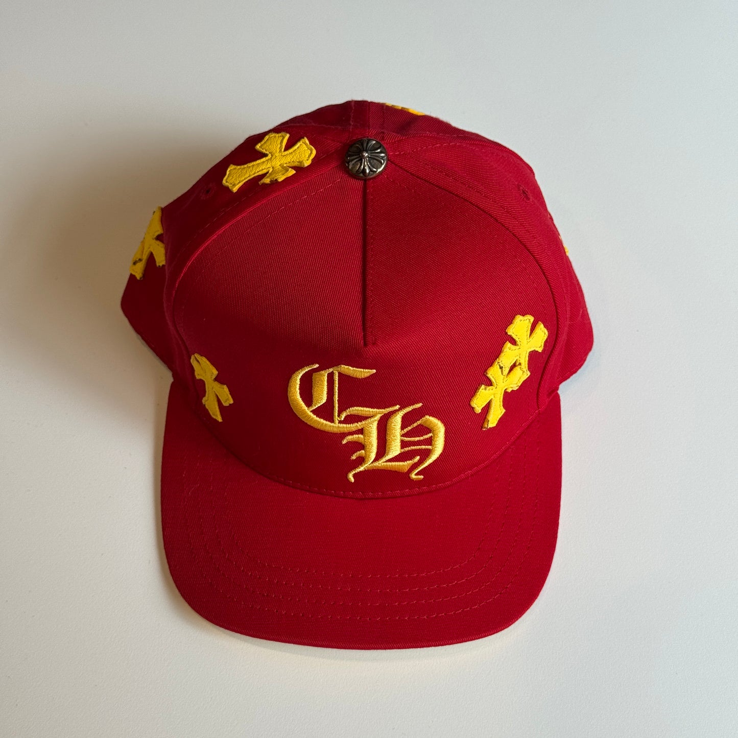 CHROME HEARTS RED Cemetery Cross Patch Trucker Cap RED ONE